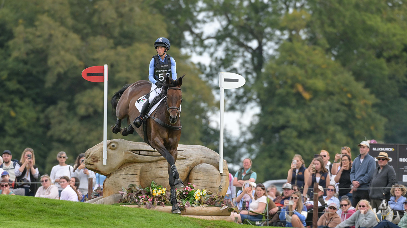 Rosalind Canter riding LORDSHIPS GRAFFALO during the cross country phase of the Defender Burghley Horse Trials, in the park land surrounding Burghley House near Stamford in Lincolnshire in the UK between 3rd - 7th September 2025. Peter Nixon/Defender Burghley Horse Trials